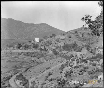 Panorama d'une commune (Corse)